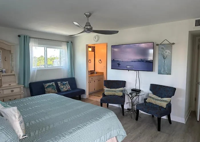 Retreat In Redington Shores Apartment *
