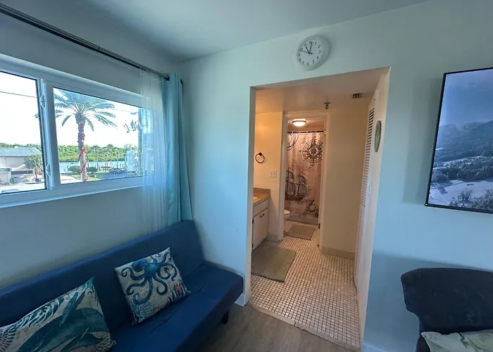 Retreat In Redington Shores
