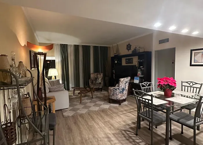 Retreat In Redington Shores Apartment *